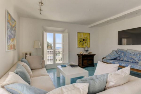 Spacious Apartment in Forte dei Marmi - Sea View & Balcony, Forte Dei Marmi